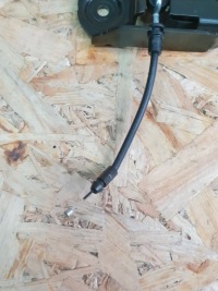 фото thumb №3, Alfa romeo stelvio замок сидіння правий 505564030