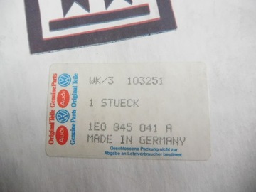 фото thumb №6, Стекло боковая левая vw golf passat cabrio 1e0845041a