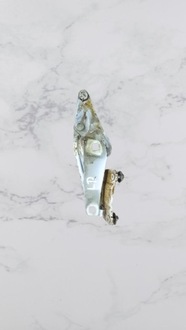 фото thumb №2, Петля капот renault scenic 2.0b 03r