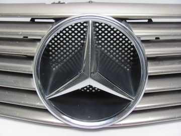 Решетка радиатора Mercedes R129 SL Grill до рестайлинга