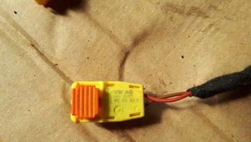 фото thumb №9, S4 b9 a4 8w штекер роз'єм подушка безпеки 4m1972562b a5 8w