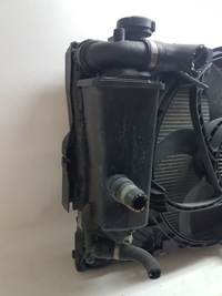 фото thumb №8, Bmw z4 e85 02-08 2.0 комплект радиатор перед