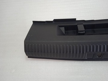 фото thumb №2, Vw polo 6r захист ременя заднього багажника 6r6863485