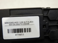 Коробка предохранителей mercedes r w251 3.0 cdi v6 2115452601 Оригинал, фото thumb