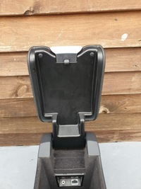 фото thumb №6, Подлокотник volvo xc60 europa кожа