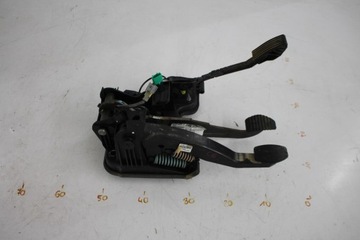 фото thumb №1, Педали gaz тормоз механическая коробка передач citroen c6 05-12 eu