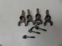 фото thumb №1, Подножка кронштейн форсунки isuzu d-max 1 lift 3.0 td