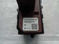 фото thumb №7, Peugeot 508 i кнопка выключатель sos 96770618zd новый