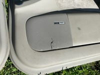 фото thumb №12, Оббивка обшивки алькантара ролета скла двері audi a6 c5 універсал