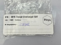 фото thumb №4, Крышка масла dodge charger challenger 2015+