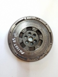 фото thumb №6, 2017 volkswagen passat b8 koło двомасовий 04l105266c