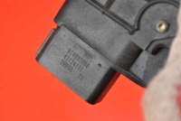 Замок двері правий перед передній eu 3m5a-r21812ak ford focus mk2 04-08 Київ, фото thumb