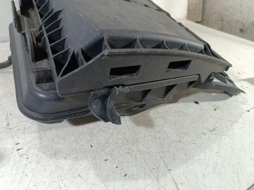 фото thumb №9, Корпус фильтра воздуха citroen c3 picasso 1.6 hdi 9673061080