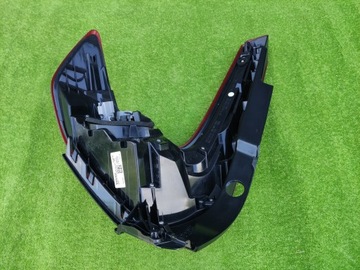 фото thumb №10, Volvo xc40 17- лампа права задня зад led