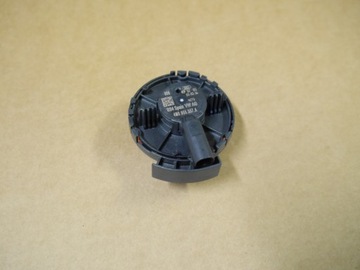 AUDI A4 A5 A1 Q7 CZUJNIK UDERZENIOWY 4M0955557A