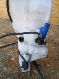 фото thumb №6, Jaguar xf x260 бачок омывателя gx73-6k775-ac