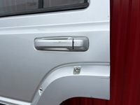 фото thumb №3, Jeep commander двері лівий задня ps2 оригінал цілий