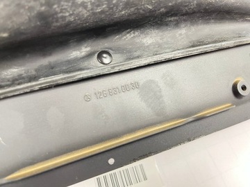 фото thumb №9, Корпус середні ґрати повітропровід панель приладів роздавальна mercedes w126 1268310030