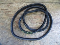 фото thumb №1, Peugeot 5008 ii прокладка дверь левый задняя