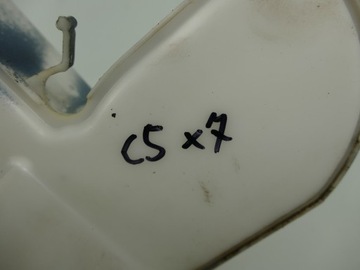 фото thumb №9, Citroen c5 iii x7 2.7 hdi бак омывателя