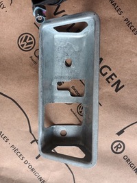 фото thumb №13, Audi a6 c7 4g lift 2015 2018 камера заднього виду кронштейн 4g0827566 4g5827229 28km