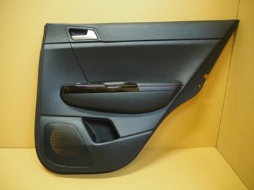 фото thumb №1, Оббивка двері правих задніх kia sportage iv gt