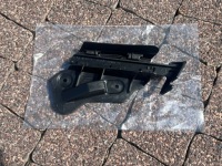 фото thumb №1, Vw golf v plus напрямна бампера перед лівий 5m0807935