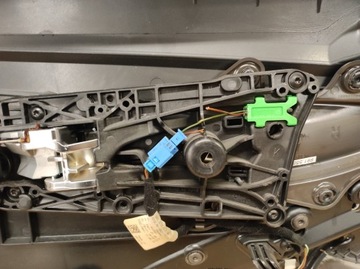 фото thumb №7, Боковина оббивка двері праві перед porsche cayman 981