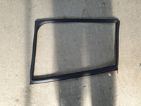 фото thumb №1, Panamera 970 прокладка скла двері задня ліва