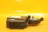 фото thumb №7, Моторчик блок управления стекло правый перед vw polo iv 9n 6q2959801a