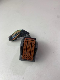 фото thumb №5, Разъёмы штекер колодка блок управления двигателя citroen c5 iii 2.0 hdi