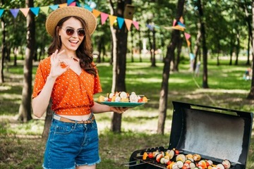 ДЫМОХОД ДЛЯ РАЗЖИГАНИЯ УГЛЯ ДЛЯ ГРИЛЯ + ЧАСТЬ ПЕРЧАТКИ ДЛЯ БАРБЕКЮ