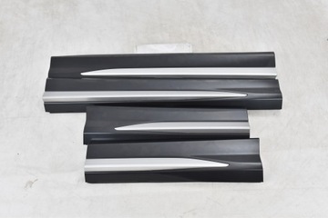 фото thumb №1, Audi q3 планка na двері ліві зад