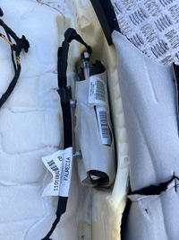 фото thumb №1, Подушка сидіння подушка безпеки права citroen c4 picasso ii