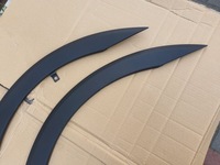 фото thumb №12, Porsche taycan 9j0 молдинг крила правий лівий перед