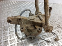 фото thumb №7, Kia carens i 2006 задня сторона ліва ступиця колеса заднього