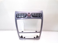 Купить Рамка декоративная  радио панель аварийных mercedes w209 clk przedlift 2038217779, фото thumb