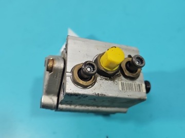 фото thumb №8, Насос пального високого тиску audi a3 8p 1.6 fsi 03c127025l 0261520024