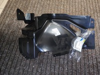 фото thumb №5, Кронштейн крила правий перед a4 b7 2004-2008