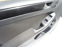 фото thumb №9, Обшивка двері перед лівий vw jetta vi 6 10-18 europa