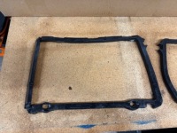 Mercedes 107 - уплотнители фары перед eu - оригинал . комплект  lip сторона в Украине, фото thumb