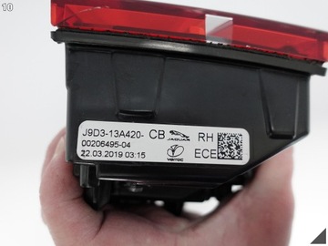 фото thumb №11, Jaguar i-pace x590 led лампа w кришка багажника права зад