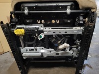 фото thumb №10, Сидіння лівий перед кліпса перемикачі пам'ять подушка безпеки mercedes ml w164 оригінальний номер eu