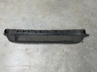 фото thumb №1, Решітка впуск w бампер передній renault trafic 13-22r