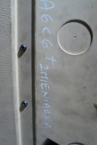 фото thumb №9, Чейнджер бардачок пассажира audi a6 c6 европа 04-11