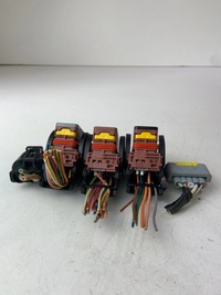 фото thumb №5, Роз'єми штекер колодка коробка запобіжників bsm l11 peugeot 207