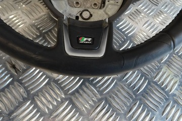 фото thumb №8, Jaguar e-pace r-sport - руль лепестки