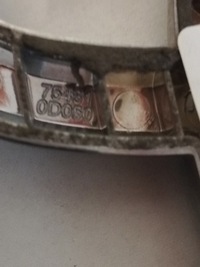 фото thumb №2, Toyota yaris iv 2020- знак емблема логотип перед