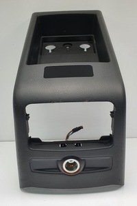 фото thumb №1, Корпус тунелю середнього audi a6 c6 4f0863244c