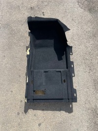 фото thumb №1, Обшивка коврик салона правый перед передний пассажир peugeot 3008 ii 2